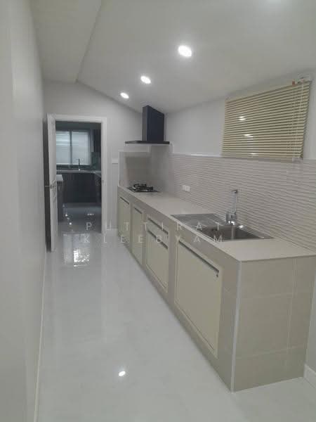 บ้าน 4-ห้องนอน, ชลบุรี, นาเกลือ, บางละมุง, ชลบุรี, 360 ตร.ม., บ้านเดี่ยว ขาย, โดย Puttirat Kleebyam, 500643420 - DDproperty.com