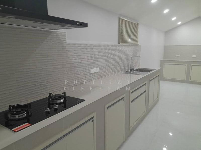 บ้าน 4-ห้องนอน, ชลบุรี, นาเกลือ, บางละมุง, ชลบุรี, 360 ตร.ม., บ้านเดี่ยว ขาย, โดย Puttirat Kleebyam, 500643420 - DDproperty.com