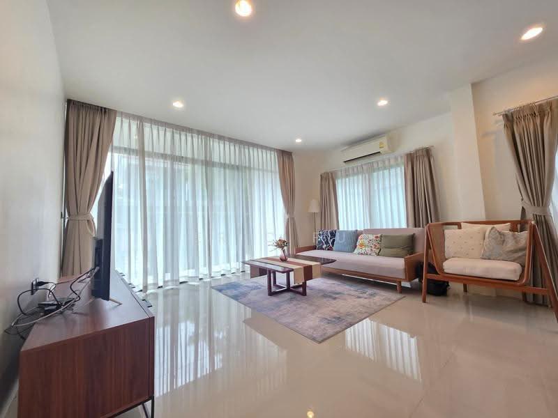 Setthasiri Krungthep Kreetha, Bangkok, Krungthep Kreetha Road, Hua Mak, Bang Kapi, Bangkok, 4 Bedrooms, 193 sqm, Single Detached House For Rent, by Eric Fu, 500643449 - DDproperty.com