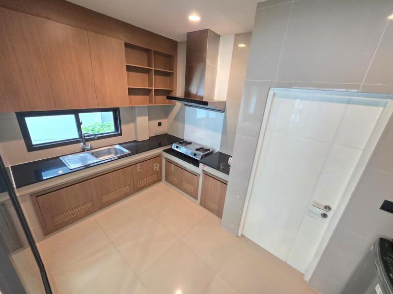Setthasiri Krungthep Kreetha, Bangkok, Krungthep Kreetha Road, Hua Mak, Bang Kapi, Bangkok, 4 Bedrooms, 193 sqm, Single Detached House For Rent, by Eric Fu, 500643449 - DDproperty.com