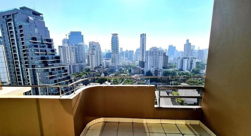 Piyathip Place, Bangkok, 24 Soi Prommitr, Khlong Tan Nua, Watthana, Bangkok, 2 Bedrooms, 174 sqm, Condo For Rent, by Forty-Six Real Estate Group, 500643507 - DDproperty.com