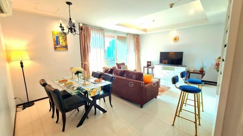 Piyathip Place, Bangkok, 24 Soi Prommitr, Khlong Tan Nua, Watthana, Bangkok, 2 Bedrooms, 174 sqm, Condo For Rent, by Forty-Six Real Estate Group, 500643507 - DDproperty.com