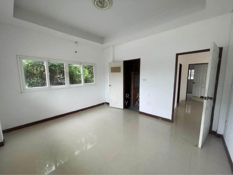 บ้าน 3-ห้องนอน, ชลบุรี, ตะเคียนเตี้ย, บางละมุง, ชลบุรี, 150 ตร.ม., บ้านเดี่ยว ขาย, โดย Puttirat Kleebyam, 500643561 - DDproperty.com