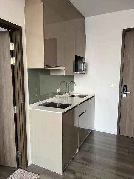 Whizdom Essence, Bangkok, 5 Piyabutr 1 Alley, Bang Chak, Phra Khanong, Bangkok, 1 Bedroom, 35 sqm, Condo For Rent, by Pichamon Chawbantard, 500643571 - DDproperty.com