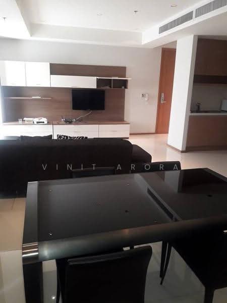 The Emporio Place, Bangkok, 93 Soi Sukhumvit 24, Sukhumvit Road, Khong Tan, Khlong Toei, Bangkok, 1 Bedroom, 65 sqm, Condo For Rent, by Vinit Arora, 500643577 - DDproperty.com