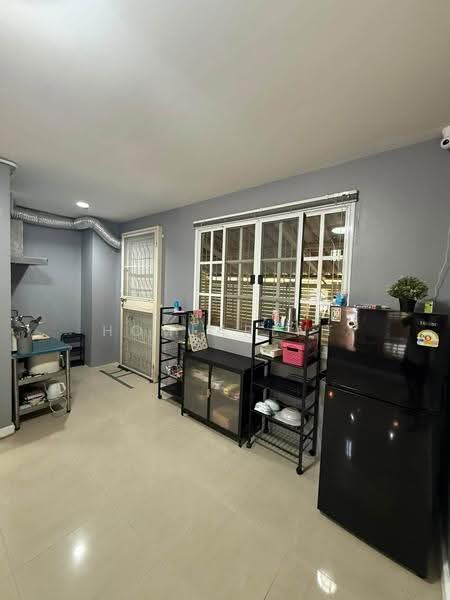Plus City Park Rama 9-Huamark, Bangkok, Hua mak Road, Hua Mak, Bang Kapi, Bangkok, 3 Bedrooms, 180 sqm, Townhouse For Rent, by Home4rent, 500643653 - DDproperty.com