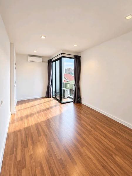 The Pantas Rachada - Rama 9, Bangkok, Soi Saha Kan Pramun, Pracha Uthit Road, Wang Thonglang, Bangkok, 7 Bedrooms, 510 sqm, Townhouse For Rent, by NTG Property House Co.,Ltd., 500643715 - DDproperty.com