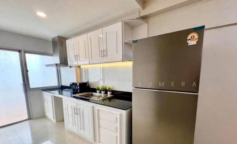 Siam Condominium, Bangkok, Rama 9, Huai Khwang, Bangkok, 3 Bedrooms, 107 sqm, Condo For Rent, by Thanyalak Ajmera, 500643717 - DDproperty.com