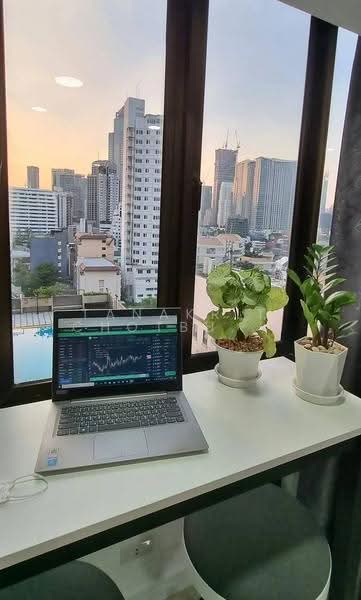 Omni Tower Sukhumvit Nana, Bangkok, 69 Sukhumvit 4 Alley, Khlong Toei, Bangkok, 1 Bedroom, 65 sqm, Condo For Sale, by Tanakrit Chotbuddkayan, 500644034 - DDproperty.com