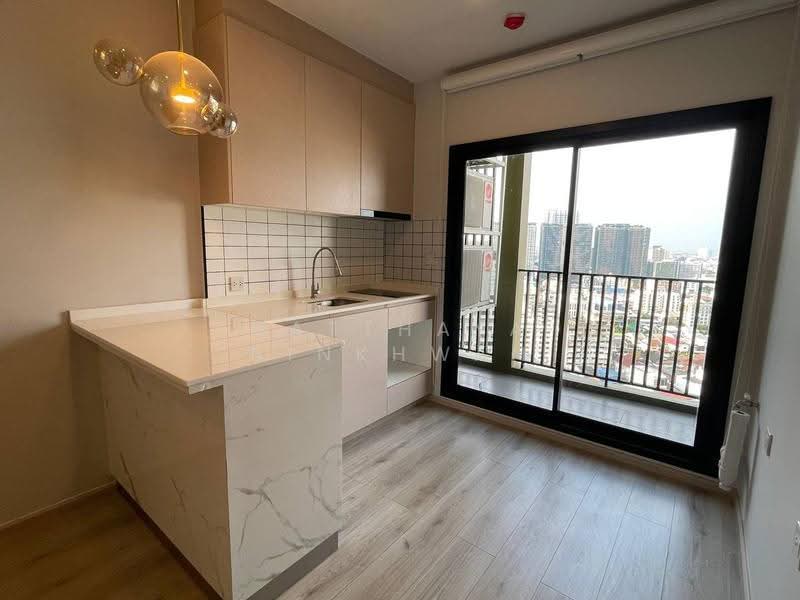 Metris Ladprao, Bangkok, Lat Phrao Road, Jom Phon, Chatuchak, Bangkok, 2 Bedrooms, 47 sqm, Condo For Sale, by Natthaya Ninkhwan, 500644066 - DDproperty.com