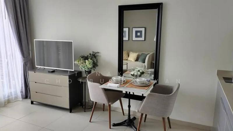 The Lofts Ekkamai, Bangkok, 1415 Sukhumvit Road, Phra Kanong Nua, Watthana, Bangkok, 1 Bedroom, 45 sqm, Condo For Sale, by Tanakrit Chotbuddkayan, 500644102 - DDproperty.com