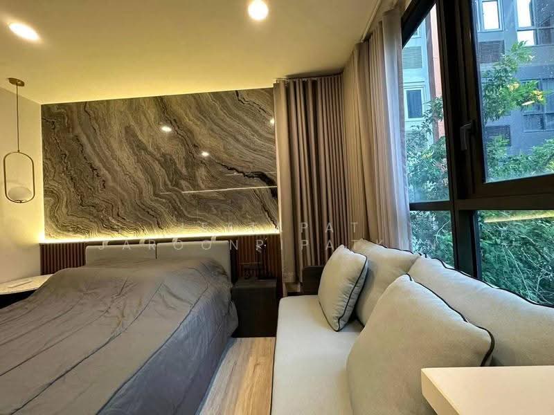 XT Huaikhwang, Bangkok, 244 Ratchadaphisek Road, Huai Khwang, Bangkok, 1 Bedroom, 30 sqm, Condo For Sale, by Jettapat Jaroonpipatkun, 500644141 - DDproperty.com