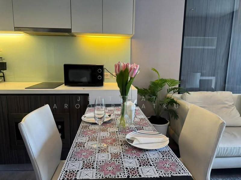 Urbano Absolute Sathon-Taksin, Bangkok, 345 Charoen Nakhon 14/2 Alley, Khlong Ton Sai, Khlong San, Bangkok, 1 Bedroom, 38 sqm, Condo For Rent, by Jettapat Jaroonpipatkun, 500644156 - DDproperty.com
