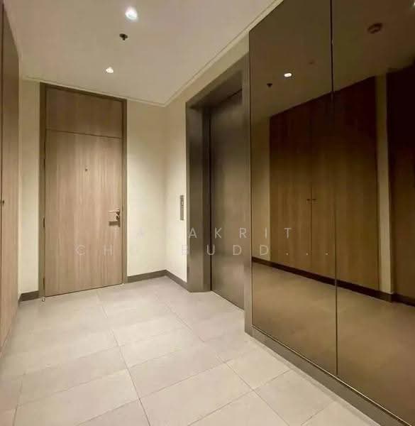 Noble Ploenchit, Bangkok, 1035 Ploenchit Road, Lumphini, Pathum Wan, Bangkok, 3 Bedrooms, 178 sqm, Condo For Rent, by Tanakrit Chotbuddkayan, 500644173 - DDproperty.com