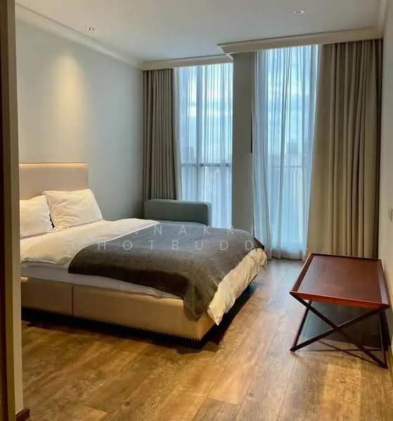 Noble Ploenchit, Bangkok, 1035 Ploenchit Road, Lumphini, Pathum Wan, Bangkok, 3 Bedrooms, 178 sqm, Condo For Rent, by Tanakrit Chotbuddkayan, 500644173 - DDproperty.com