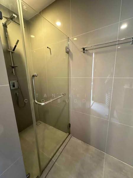 IDEO Mobi Asoke, Bangkok, New Petchaburi Road, Bang Kapi, Huai Khwang, Bangkok, 1 Bedroom, 47 sqm, Condo For Rent, by Tanakrit Chotbuddkayan, 500644252 - DDproperty.com