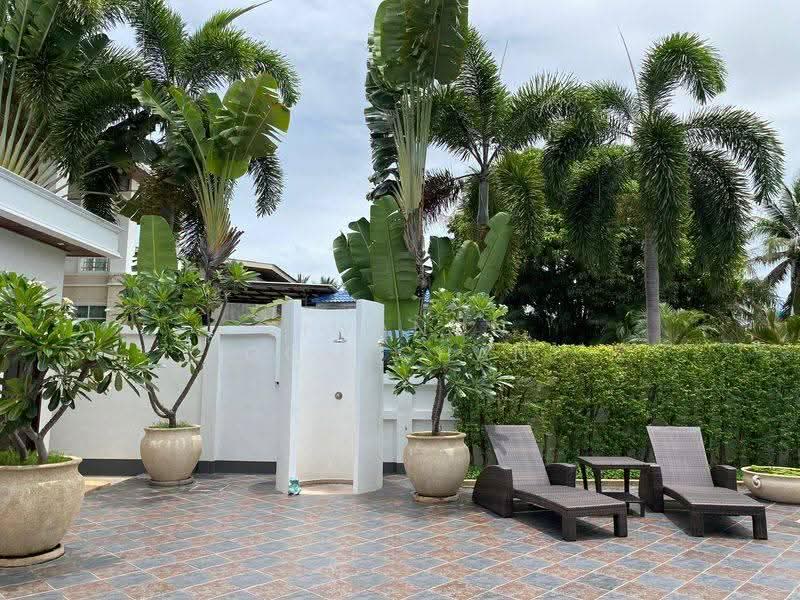 6-BR Villa, Prachuap Khiri Khan, Hua Hin, Prachuap Khiri Khan, 6 Bedrooms, 420 sqm, Villa For Sale, by Siwanon Gosachan, 500644304 - DDproperty.com