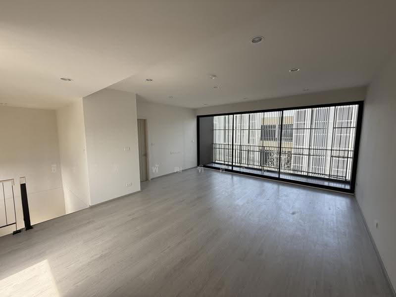 Nue Hype Suksawat, Bangkok, สุขสวัสดิ์, Rat Burana, Bangkok, , 256 sqm, Shophouse For Sale, by ธีร์ธีติ พัฒฑิศักดินันท์, 500644311 - DDproperty.com
