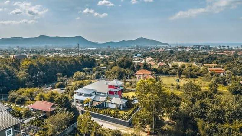 Bangsaray Heights, Chon Buri (Pattaya), Soi Thetsaban 12, Bang Sare, Sattahip, Bang Sa-re, Sattahip, Chon Buri (Pattaya), 4 Bedrooms, 380 sqm, Condo For Sale, by Siwanon Gosachan, 500644314 - DDproperty.com