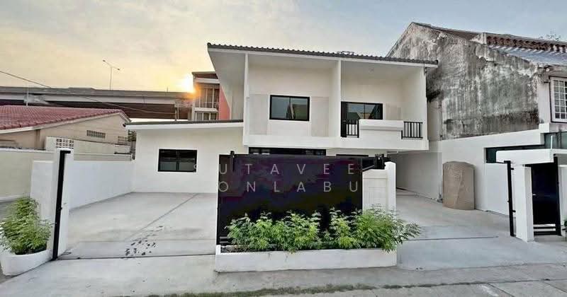 บ้าน 3-ห้องนอน, กรุงเทพ, พระบรมมหาราชวัง, พระนคร, กรุงเทพ, 250 ตร.ม., บ้านเดี่ยว ให้เช่า, โดย Sutavee Chonlabud, 500644419 - DDproperty.com