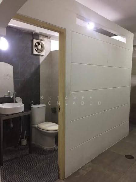 5-BR Townhouse, Bangkok, Praborommaharatchawang, Phra Nakhon, Bangkok, 5 Bedrooms, 80 sqm, Townhouse For Sale, by Sutavee Chonlabud, 500644505 - DDproperty.com