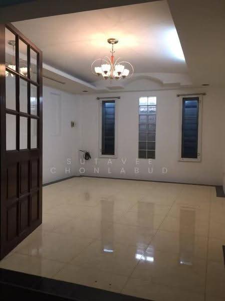 5-BR Townhouse, Bangkok, Praborommaharatchawang, Phra Nakhon, Bangkok, 5 Bedrooms, 80 sqm, Townhouse For Sale, by Sutavee Chonlabud, 500644505 - DDproperty.com