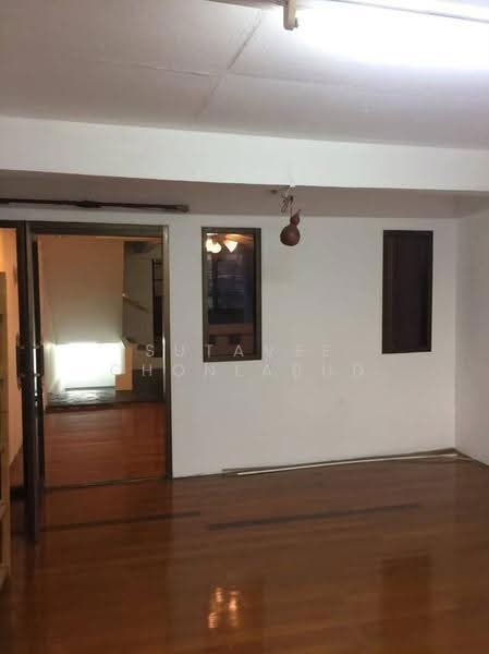 5-BR Townhouse, Bangkok, Praborommaharatchawang, Phra Nakhon, Bangkok, 5 Bedrooms, 80 sqm, Townhouse For Sale, by Sutavee Chonlabud, 500644505 - DDproperty.com