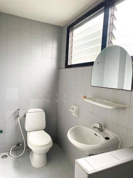Lin Court, Bangkok, Ratchadaphisek Road, Khlong Toei, Bangkok, 2 Bedrooms, 110 sqm, Apartment For Rent, by Sutavee Chonlabud, 500644604 - DDproperty.com