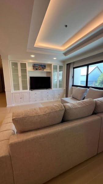 M Towers, Bangkok, Soi Sukhumvit 35, Khlong Tan Nua, Watthana, Bangkok, 3 Bedrooms, 230 sqm, Apartment For Rent, by Sutavee Chonlabud, 500644613 - DDproperty.com