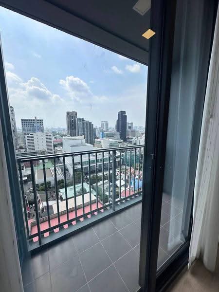 XT Phayathai, Bangkok, Phaya Thai Road, Thanon Phaya Thai, Ratchathewi, Bangkok, 1 Bedroom, 42 sqm, Condo For Rent, by Tanakrit Chotbuddkayan, 500644617 - DDproperty.com