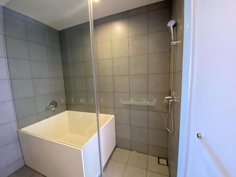 Siamese Ratchakru, Bangkok, 48 Phahonyothin Rd, Samsen Nai, Phaya Thai, Bangkok, 2 Bedrooms, 67 sqm, Condo For Rent, by Vinit Arora, 500644690 - DDproperty.com