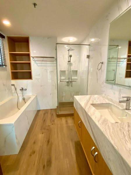 The Rajdamri, Bangkok, Ratchadamri Road, Lumphini, Pathum Wan, Bangkok, 2 Bedrooms, 112 sqm, Condo For Rent, by Sutavee Chonlabud, 500644706 - DDproperty.com
