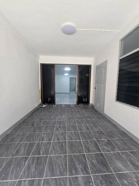 3-BR Townhouse, Bangkok, Huai Khwang, Bangkok, 3 Bedrooms, 168 sqm, Townhouse For Sale, by Phoom Imruangsri, 500644708 - DDproperty.com