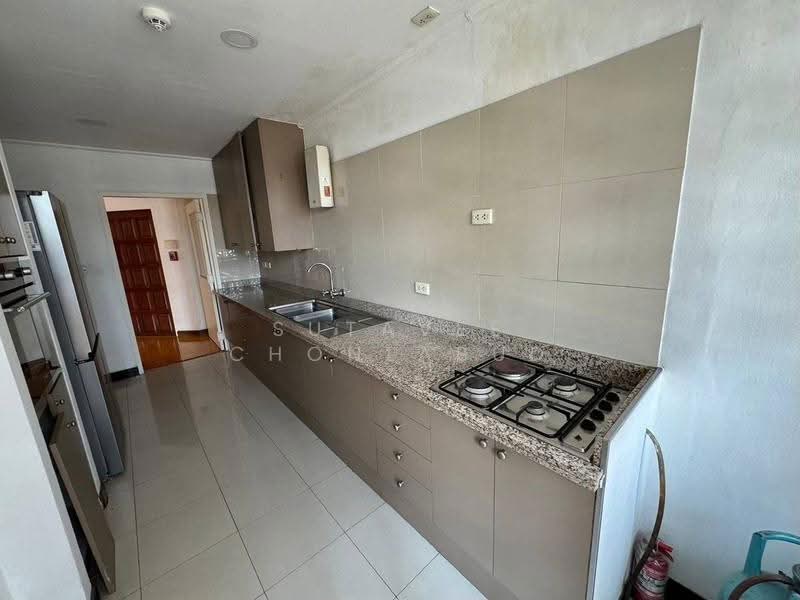 Navin Mansion, Bangkok, Chong Nonsi, Yan Nawa, Bangkok, 2 Bedrooms, 145 sqm, Apartment For Rent, by Sutavee Chonlabud, 500644770 - DDproperty.com
