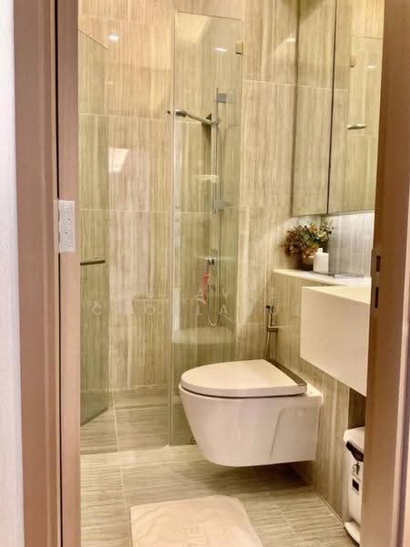 Siamese Sukhumvit 48, Bangkok, 1498 Soi Sukhumvit 48, Phra Kanong, Khlong Toei, Bangkok, 2 Bedrooms, 119 sqm, Condo For Sale, by Sutavee Chonlabud, 500644907 - DDproperty.com