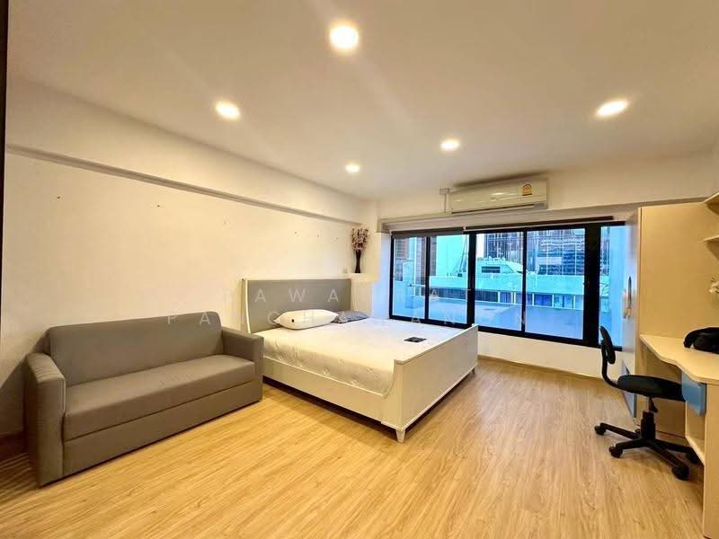 Pathumwan Place condominium, Bangkok, 1 Rama 1, Wang Mai, Pathum Wan, Bangkok, Studio, 47 sqm, Condo For Rent, by Pawanrat Panchawanon, 500644935 - DDproperty.com