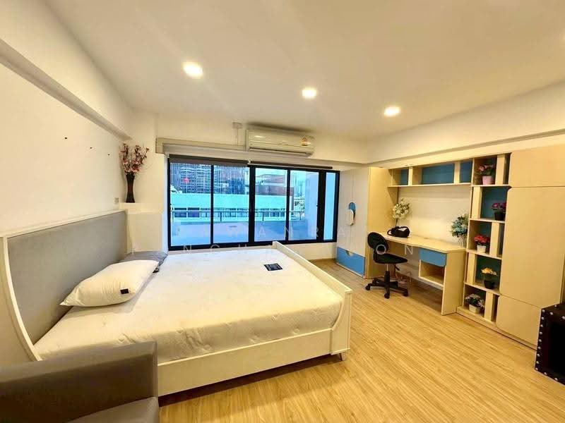 Pathumwan Place condominium, Bangkok, 1 Rama 1, Wang Mai, Pathum Wan, Bangkok, Studio, 47 sqm, Condo For Rent, by Pawanrat Panchawanon, 500644935 - DDproperty.com