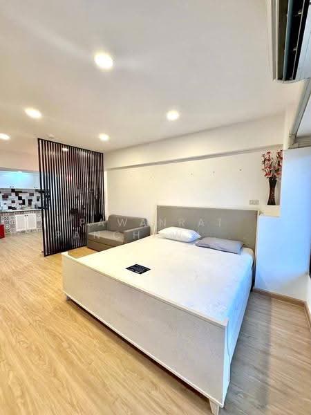 Pathumwan Place condominium, Bangkok, 1 Rama 1, Wang Mai, Pathum Wan, Bangkok, Studio, 47 sqm, Condo For Rent, by Pawanrat Panchawanon, 500644935 - DDproperty.com