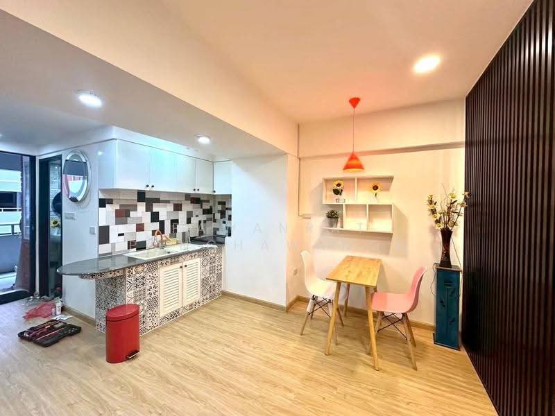 Pathumwan Place condominium, Bangkok, 1 Rama 1, Wang Mai, Pathum Wan, Bangkok, Studio, 47 sqm, Condo For Rent, by Pawanrat Panchawanon, 500644935 - DDproperty.com