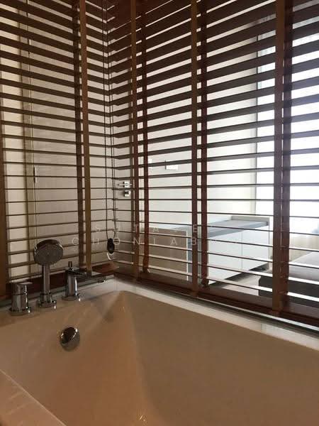 The Esse Asoke, Bangkok, 333 Soi Sukhumvit 21, Sukhumvit Road, Khlongtoei Nua, Watthana, Bangkok, 1 Bedroom, 48 sqm, Condo For Rent, by Sutavee Chonlabud, 500645022 - DDproperty.com