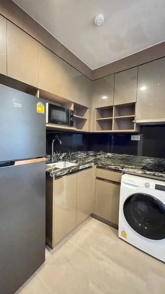 IDEO Q Victory, Bangkok, 9 Phaya Thai Road, Thanon Phaya Thai, Ratchathewi, Bangkok, 1 Bedroom, 28 sqm, Condo For Rent, by Vinit Arora, 500645082 - DDproperty.com