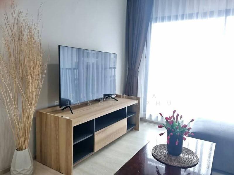 Life Sukhumvit 48, Bangkok, Soi Sukhumvit 48, Phra Kanong, Khlong Toei, Bangkok, 1 Bedroom, 40 sqm, Condo For Rent, by Piyathida Phanchomphu, 500645222 - DDproperty.com