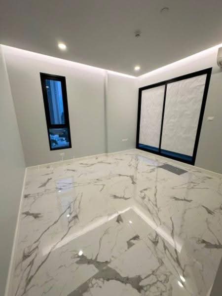 Supalai Premier Charoen Nakhon, Bangkok, Lat Ya Road, Khlong San, Bangkok, 2 Bedrooms, 88 sqm, Condo For Sale, by Jettapat Jaroonpipatkun, 500645249 - DDproperty.com