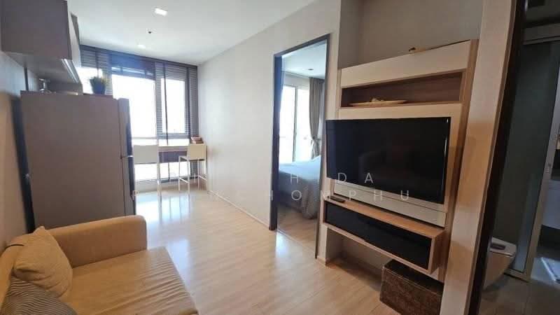Rhythm Sathorn, Bangkok, 141 Soi Sathorn 21, Yan Nawa, Sathon, Bangkok, 1 Bedroom, 35 sqm, Condo For Rent, by Piyathida Phanchomphu, 500645263 - DDproperty.com