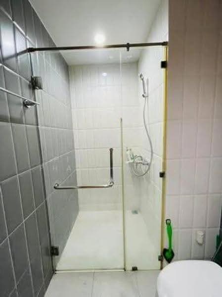 Circle Condominium, Bangkok, 1674 Soi Petchaburi 36 Petchaburi Road, Makkasan, Ratchathewi, Bangkok, 1 Bedroom, 44 sqm, Condo For Rent, by Piyathida Phanchomphu, 500645268 - DDproperty.com