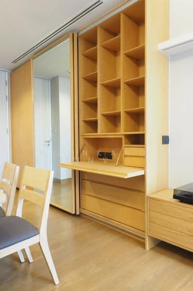 The Lumpini 24, Bangkok, Sukhumvit 24 Road, Khong Tan, Khlong Toei, Bangkok, 2 Bedrooms, 55 sqm, Condo For Rent, by Kornkanok Sonvichai, 500645272 - DDproperty.com