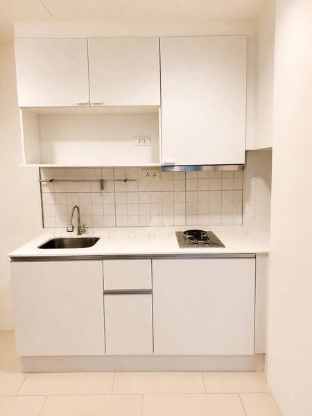IDEO MOBI Sukhumvit 81, Bangkok, 2097 Sukhumvit Road, Bang Chak, Phra Khanong, Bangkok, 1 Bedroom, 45 sqm, Condo For Rent, by Jettapat Jaroonpipatkun, 500645335 - DDproperty.com