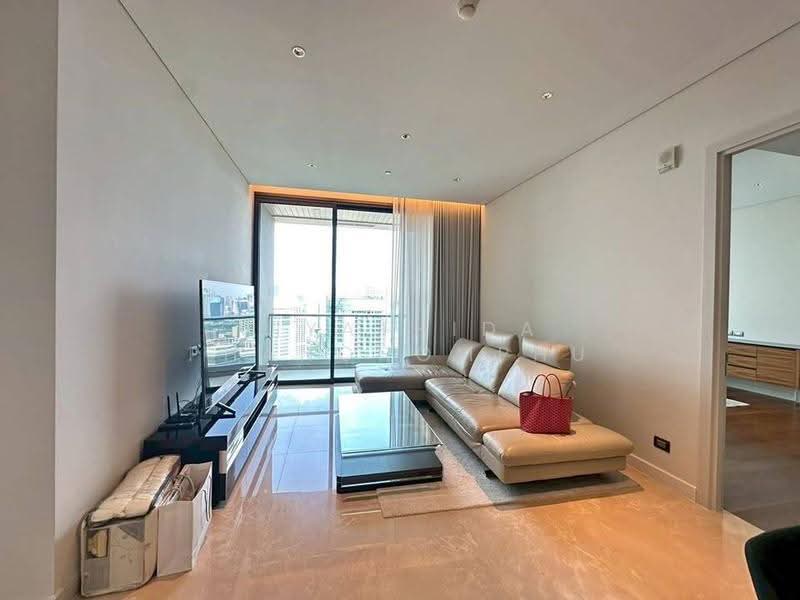 Sindhorn Residence, Bangkok, 54 Soi Ton Son, Lumphini, Pathum Wan, Bangkok, 2 Bedrooms, 117 sqm, Condo For Rent, by Piyathida Phanchomphu, 500645381 - DDproperty.com