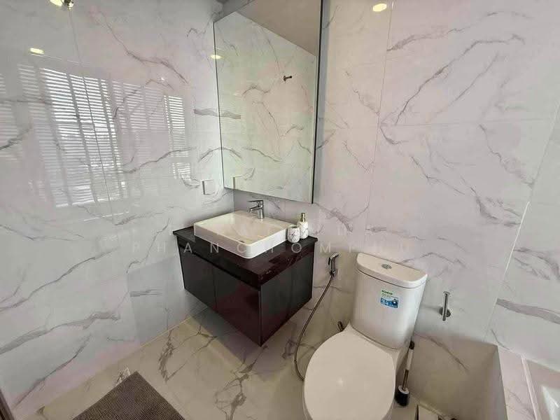 Cloud Thonglor-Phetchaburi, Bangkok, 1986 New Petchaburi Road, Bang Kapi, Huai Khwang, Bangkok, 2 Bedrooms, 55 sqm, Condo For Rent, by Piyathida Phanchomphu, 500645402 - DDproperty.com
