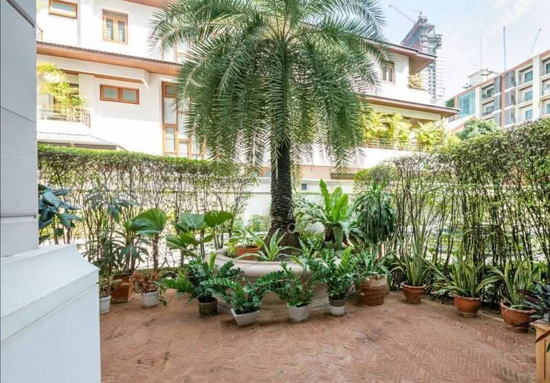 La Vie En Rose Place, Bangkok, Soi Sukhumvit 36, Khong Tan, Khlong Toei, Bangkok, 2 Bedrooms, 170 sqm, Condo For Sale, by Kornkanok Sonvichai, 500645416 - DDproperty.com